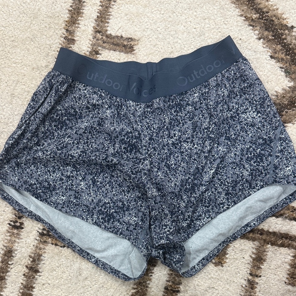 Outdoor Voices Women's Speckled Gray Athletic Shorts